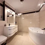 Frühstückspension Rezydencja Lesny Dwor 4*