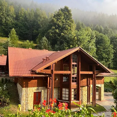 Rezydencja Lesny Dwor Bed & Breakfast